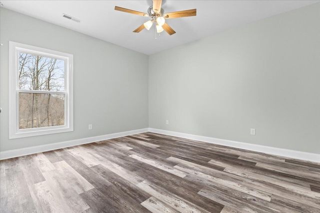 1948 Redwood RD, Roanoke, VA 24014