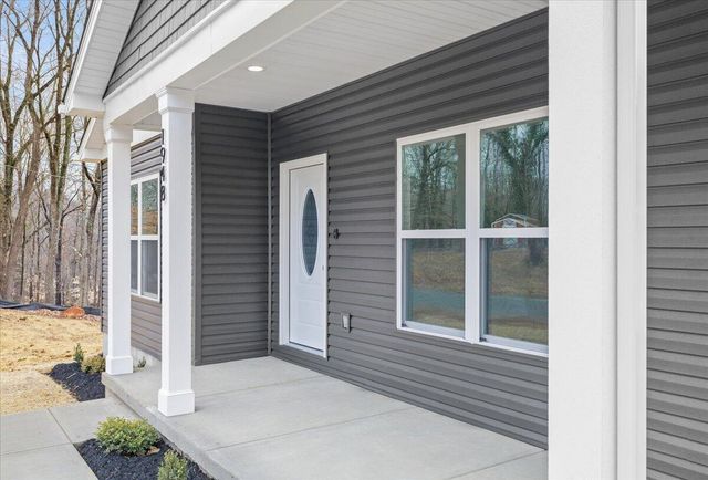 1948 Redwood RD, Roanoke, VA 24014