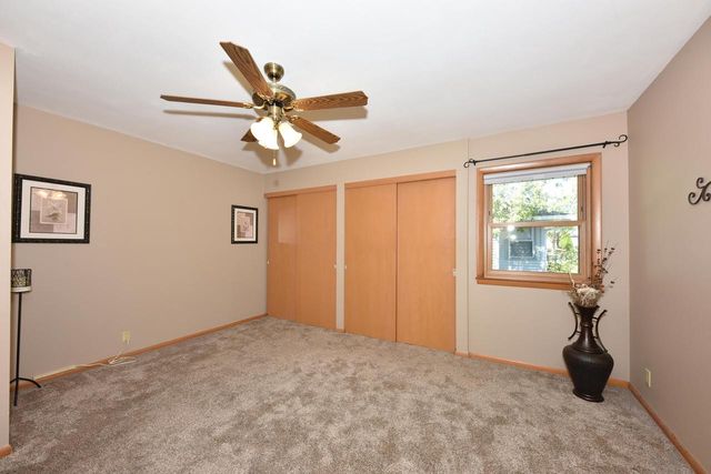 8222 Norwich AVENUE, Greenfield, WI 53220