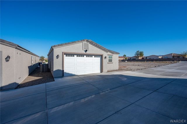 2292 Del Cadena, Bullhead City, AZ 86442