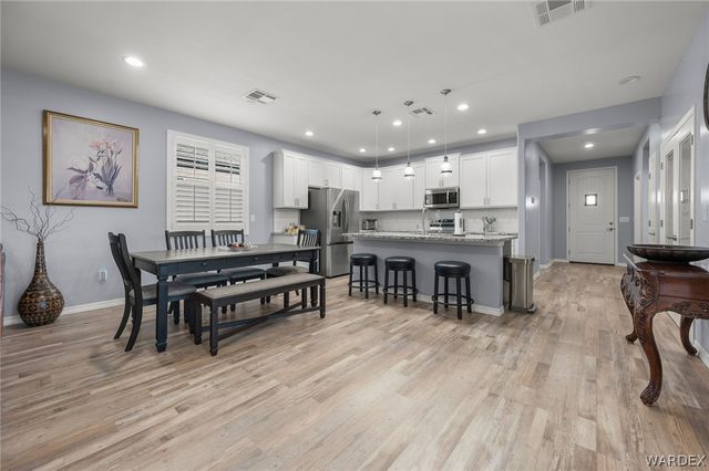 2292 Del Cadena, Bullhead City, AZ 86442