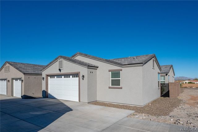 2292 Del Cadena, Bullhead City, AZ 86442