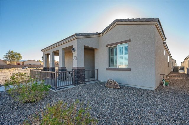 2292 Del Cadena, Bullhead City, AZ 86442