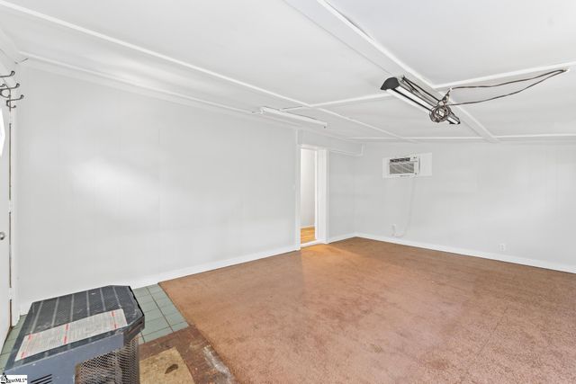 108 East B Avenue, Easley, SC 29640