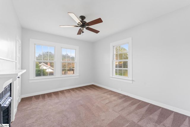 108 East B Avenue, Easley, SC 29640