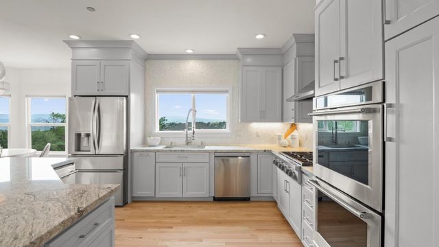 15855 Jackson Oaks Drive, Morgan Hill, CA 95037