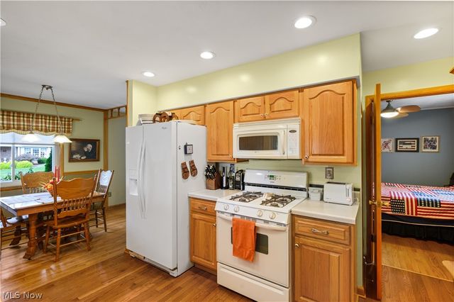 4800 9th Avenue, Vienna, WV 26105