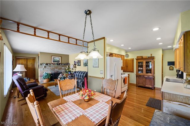 4800 9th Avenue, Vienna, WV 26105