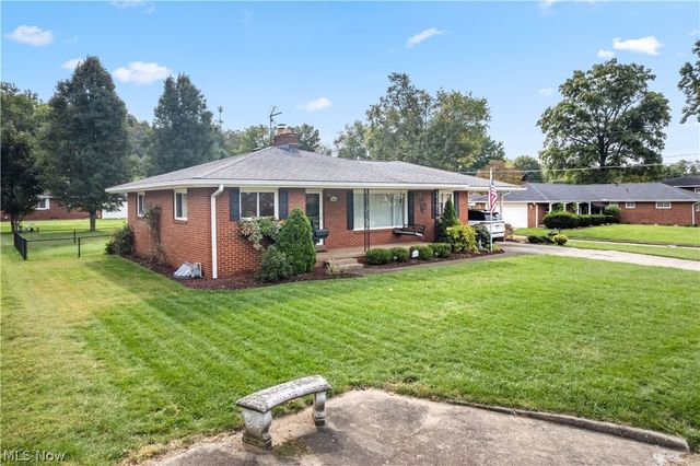 4800 9th Avenue, Vienna, WV 26105