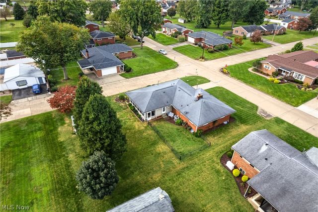 4800 9th Avenue, Vienna, WV 26105