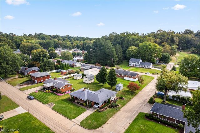 4800 9th Avenue, Vienna, WV 26105