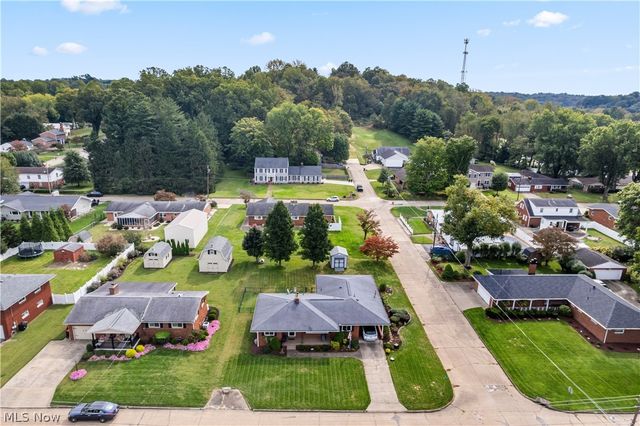 4800 9th Avenue, Vienna, WV 26105