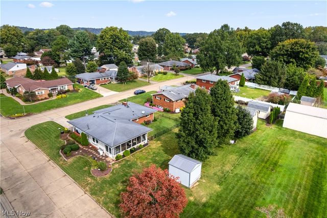 4800 9th Avenue, Vienna, WV 26105