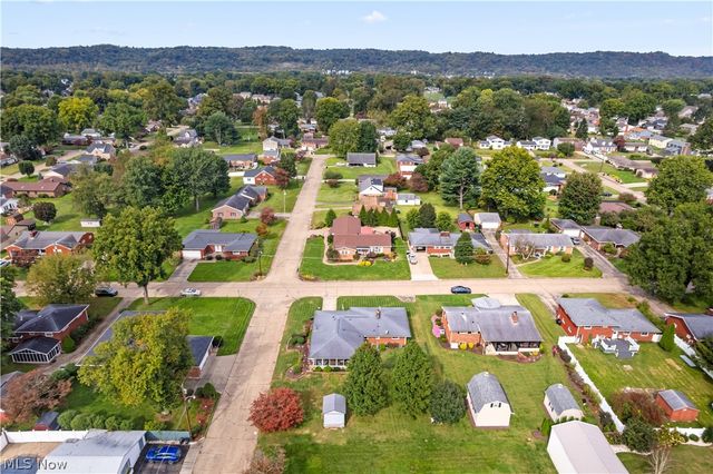 4800 9th Avenue, Vienna, WV 26105