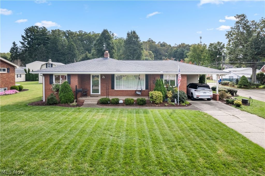 4800 9th Avenue, Vienna, WV 26105