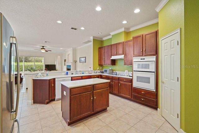 2019 CAPRI LANE, Mount Dora, FL 32757
