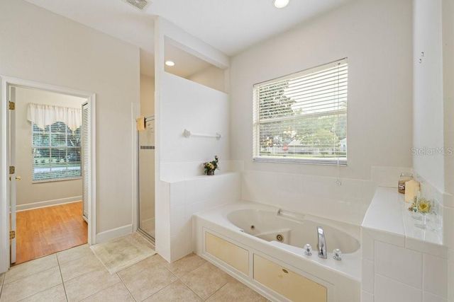 2019 CAPRI LANE, Mount Dora, FL 32757