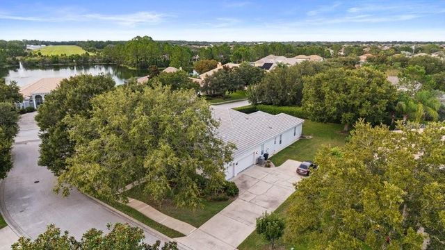 2019 CAPRI LANE, Mount Dora, FL 32757