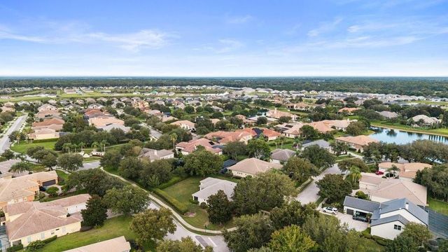 2019 CAPRI LANE, Mount Dora, FL 32757