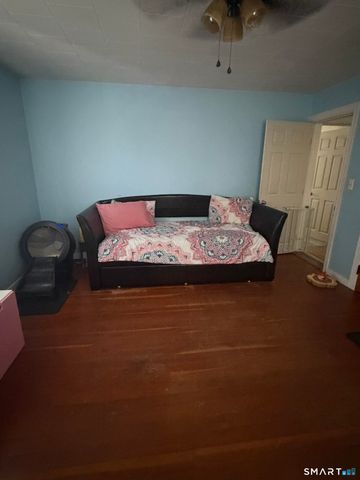 517 Davis Road, Killingly, CT 06239