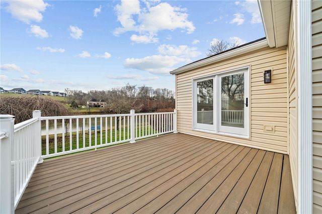 128 Evergreen Dr, Peters Twp, PA 15317
