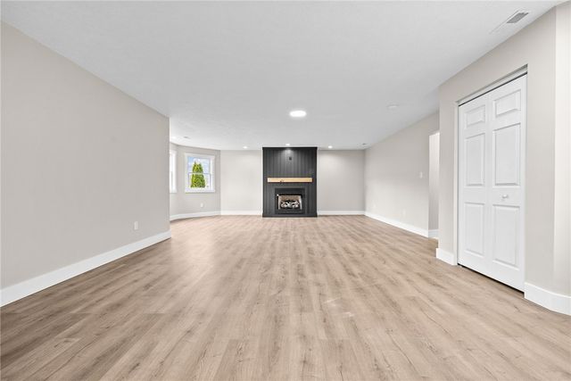 128 Evergreen Dr, Peters Twp, PA 15317