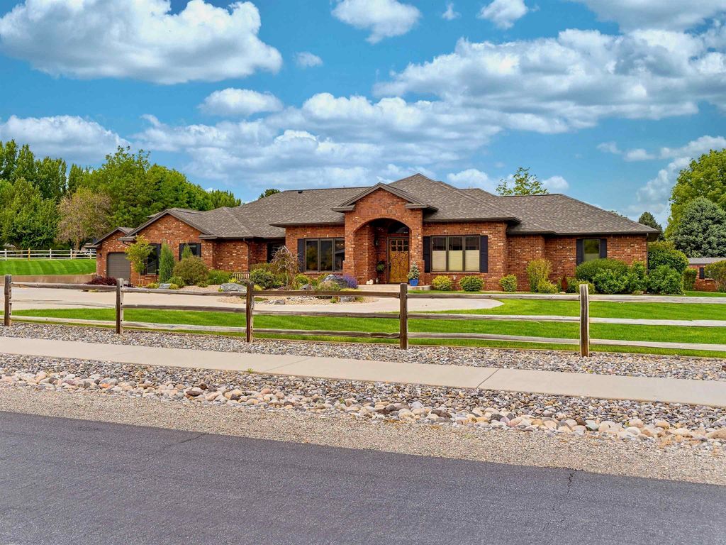 2030 Baseline Drive, Grand Junction, CO 81507