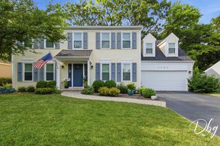 5380 Oakview Lane, Gurnee, IL 60030