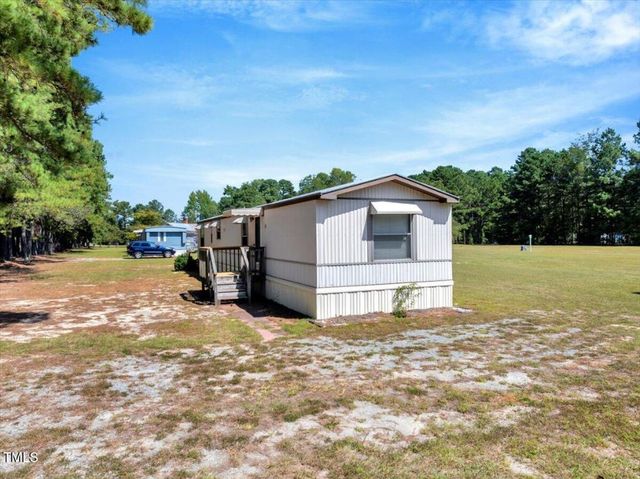 2172 Amelia Church Rd Road, Clayton, NC 27520