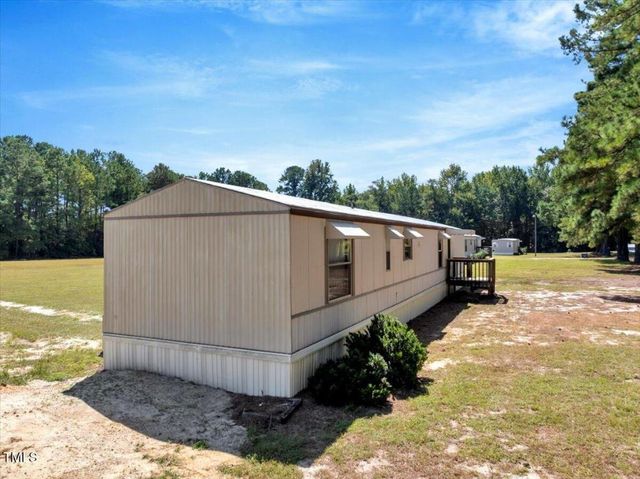 2172 Amelia Church Rd Road, Clayton, NC 27520