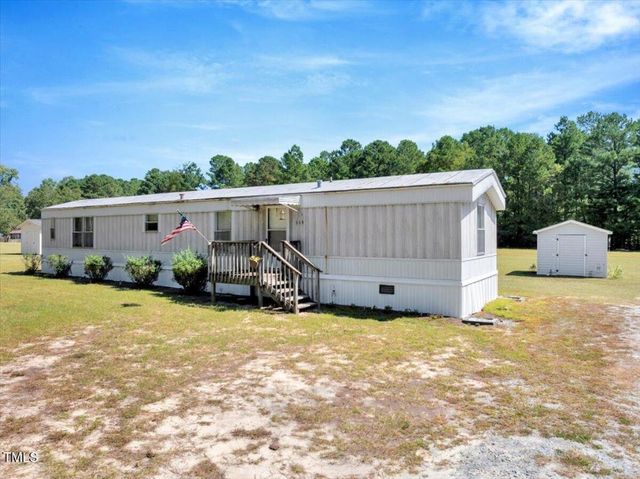 2172 Amelia Church Rd Road, Clayton, NC 27520