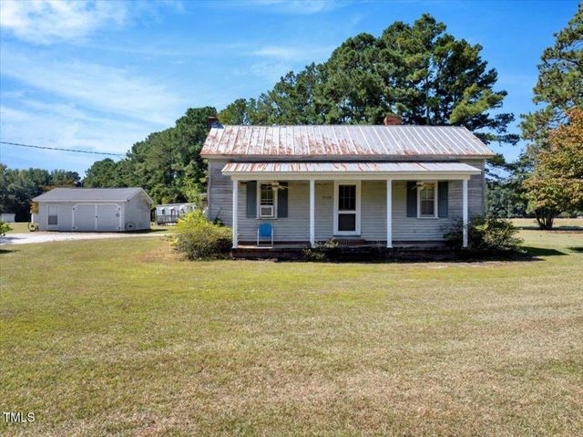 2172 Amelia Church Rd Road, Clayton, NC 27520