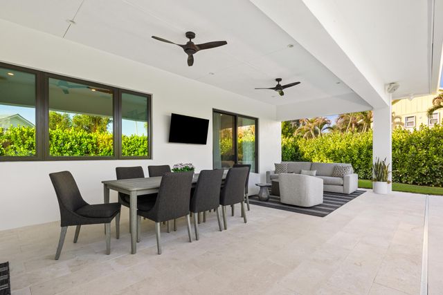 10742 SE Burgee Court, Hobe Sound, FL 33455