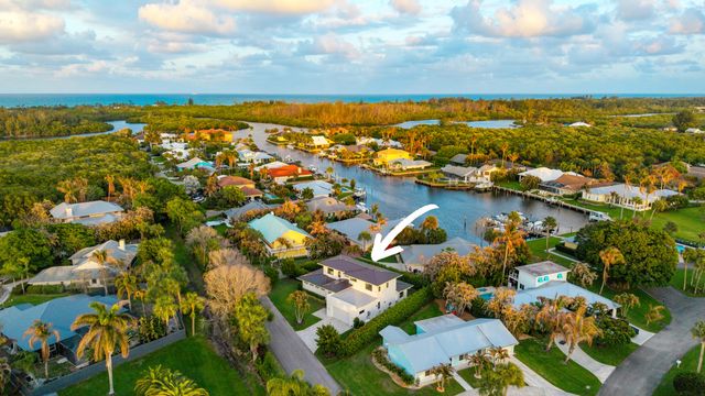 10742 SE Burgee Court, Hobe Sound, FL 33455