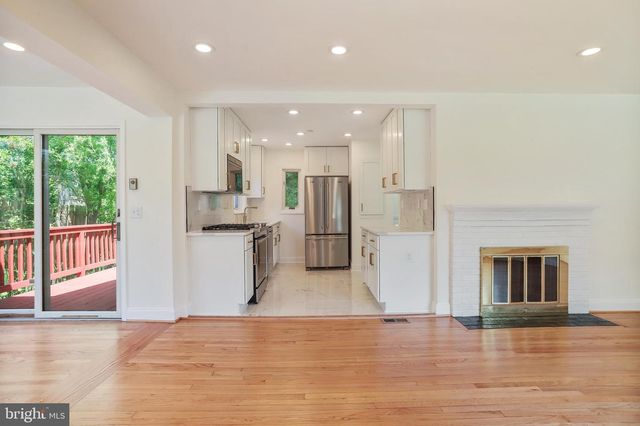 8417 FARRELL DR, Chevy Chase, MD 20815