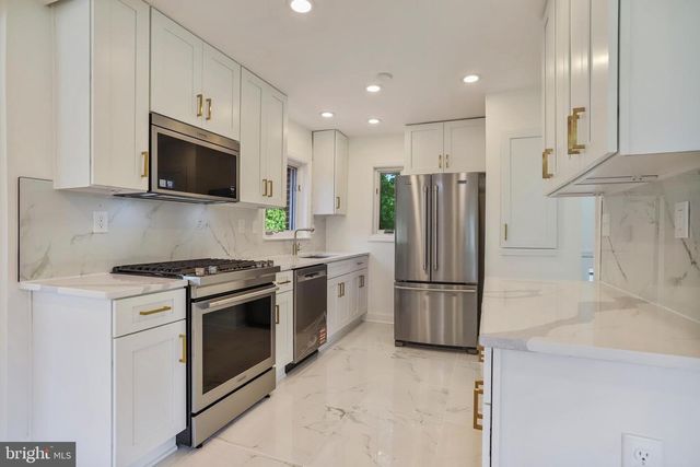 8417 FARRELL DR, Chevy Chase, MD 20815
