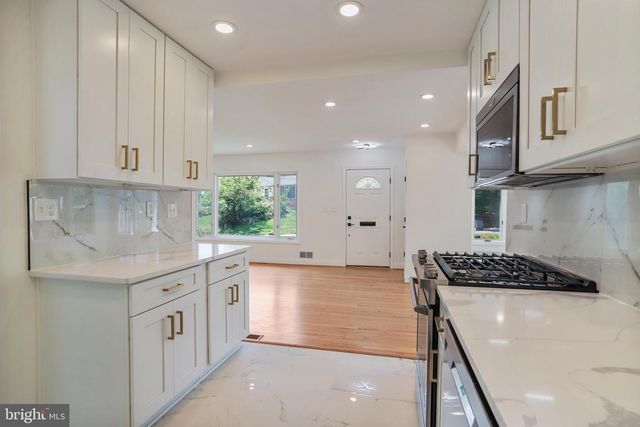 8417 FARRELL DR, Chevy Chase, MD 20815