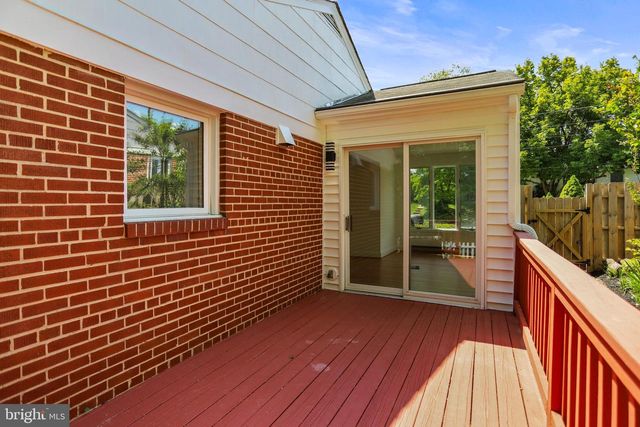 8417 FARRELL DR, Chevy Chase, MD 20815