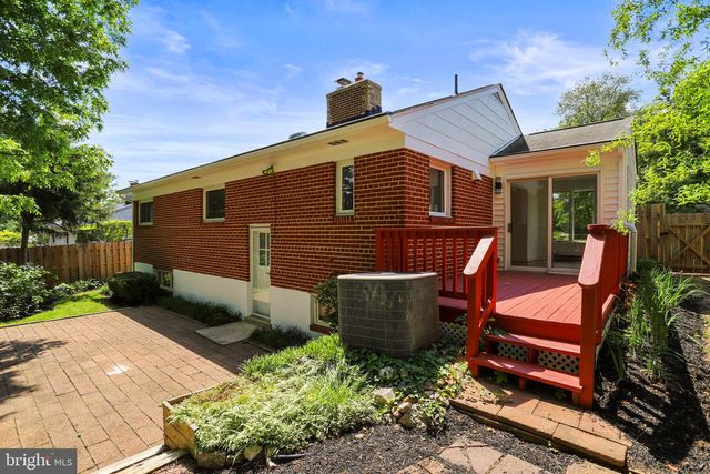 8417 FARRELL DR, Chevy Chase, MD 20815