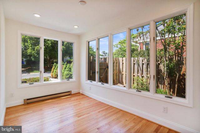 8417 FARRELL DR, Chevy Chase, MD 20815