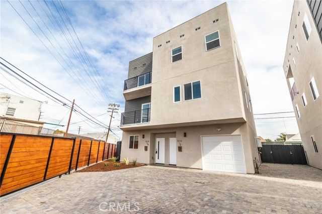 1818 Thurman, Los Angeles, CA 90019