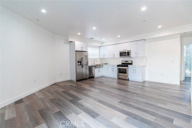 1818 Thurman, Los Angeles, CA 90019