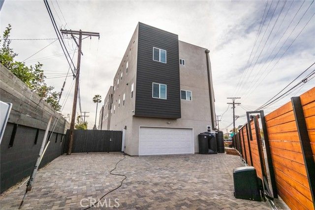 1818 Thurman, Los Angeles, CA 90019