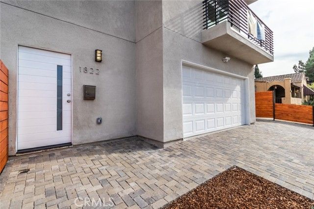 1818 Thurman, Los Angeles, CA 90019