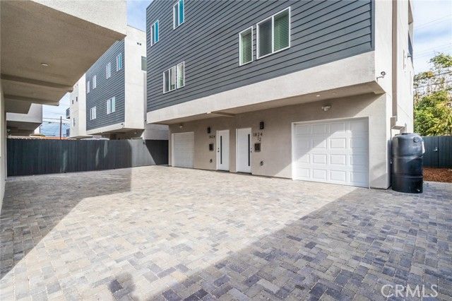 1818 Thurman, Los Angeles, CA 90019