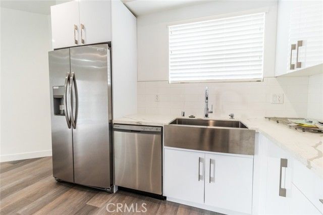 1818 Thurman, Los Angeles, CA 90019