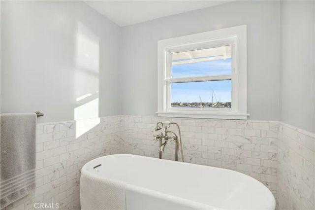 700 S Bay Front, Newport Beach, CA 92662