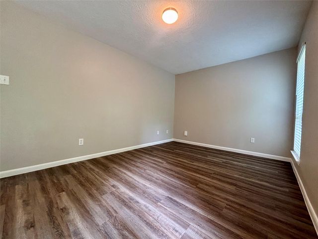 8816 E Buffalo Circle, Willis, TX 77378