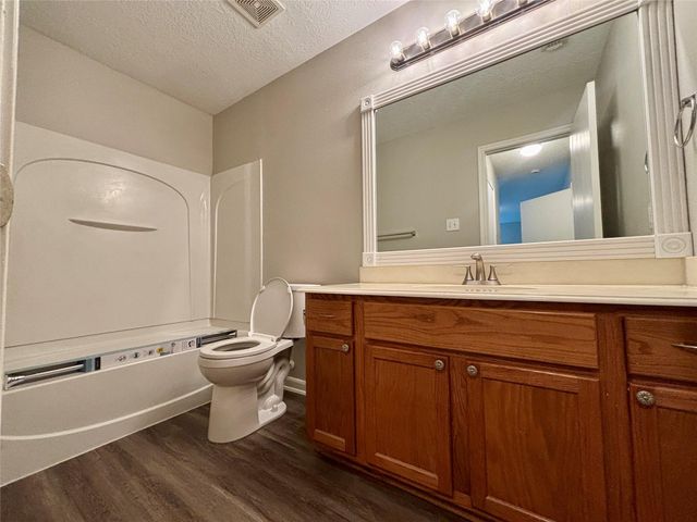 8816 E Buffalo Circle, Willis, TX 77378