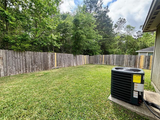 8816 E Buffalo Circle, Willis, TX 77378